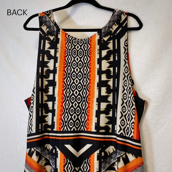 Sleeveless V-Neck Maxi Dress - Picture 11 of 13